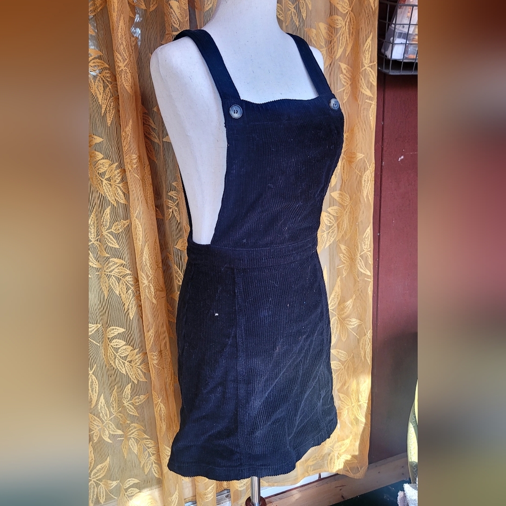 🖤 Topshop Black Corduroy Mini Skirt Overalls| Size 6 | Back Zip Closure